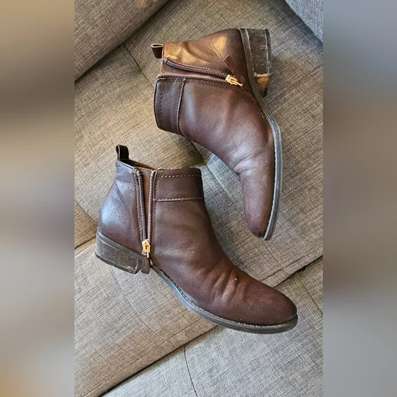 Franco Sarto Dark Brown Leather Boots with Gold Accent - Picture 4 of 6